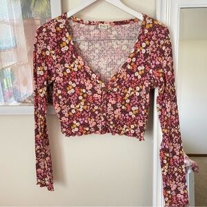 Billabong Cropped Floral Ribbed Knit Long Sleeve Button Cardigan Top in Large